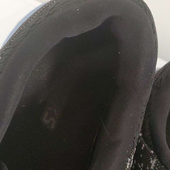 BROOKS Launch 6 Tennis Shoes - Size 10 - Picture 6 of 11